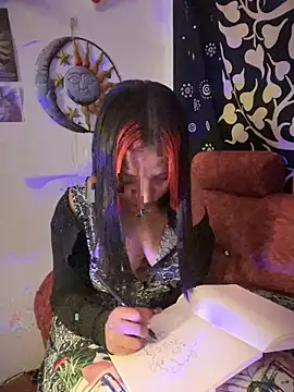 Kimber 666 online show from March 5, 2025, 8:53 pm