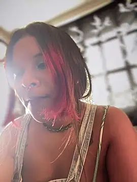 Snapshot of Kimber_666 chatting on September 24, 2025, 7:50 pm Kimber 666 online show from September 24, 2025, 7:50 pm