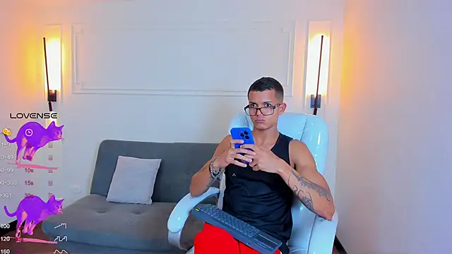 Paradise boy s online show from February 5, 2026, 5:17 pm