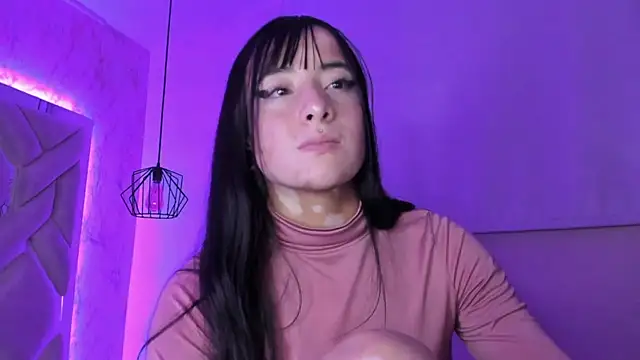 dayana harlow2 online show from December 4, 2024, 10:08 pm