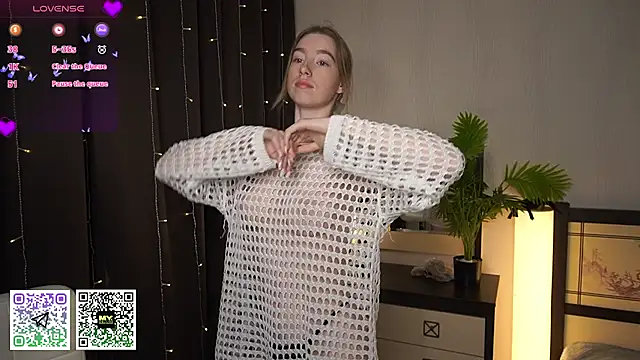NoreenHatter online show from March 13, 2025, 7:39 pm
