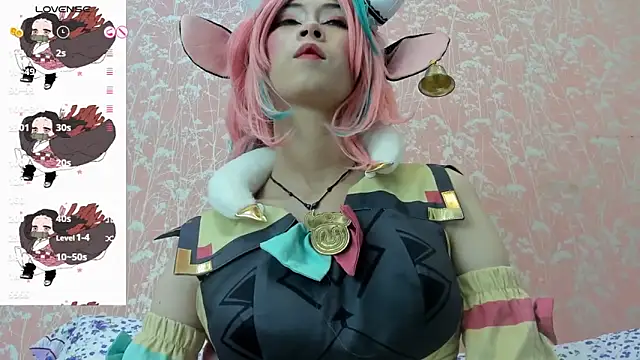 NEZUKO MITSURI online show from October 8, 2025, 8:06 pm