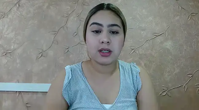 Miabonnett  online show from March 13, 2025, 12:02 pm