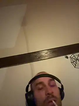 Snapshot of pervy_devil chatting on March 19, 2026, 9:41 pm pervy devil online show from March 19, 2026, 9:41 pm