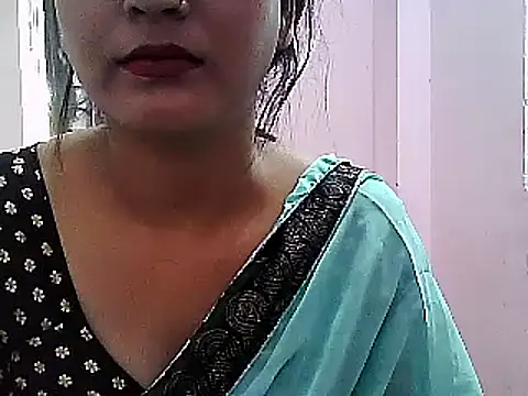 Snapshot of Model-Tanya chatting on February 4, 2025, 7:51 am Model-Tanya online show from February 4, 2025, 7:51 am