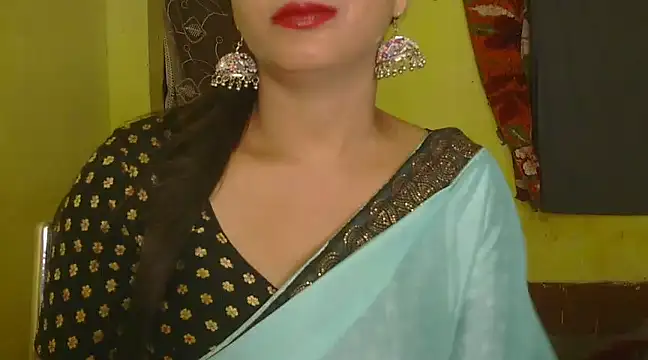 Snapshot of Model-Tanya chatting on March 2, 2025, 4:10 pm Model-Tanya online show from March 2, 2025, 4:10 pm