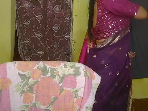 Snapshot of Model-Tanya chatting on March 7, 2025, 8:56 am Model-Tanya online show from March 7, 2025, 8:56 am