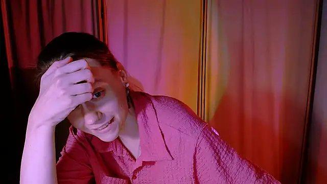 Snapshot of Malinax chatting on September 15, 2025, 10:21 pm Malinax online show from September 15, 2025, 10:21 pm