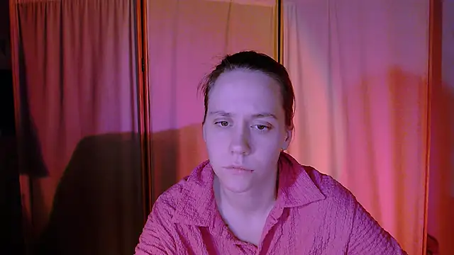 Snapshot of Malinax chatting on October 6, 2025, 10:07 pm Malinax online show from October 6, 2025, 10:07 pm