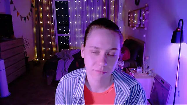 Snapshot of Malinax chatting on February 10, 2026, 5:00 am Malinax online show from February 10, 2026, 5:00 am