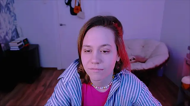 Snapshot of Malinax chatting on February 20, 2026, 6:26 am Malinax online show from February 20, 2026, 6:26 am