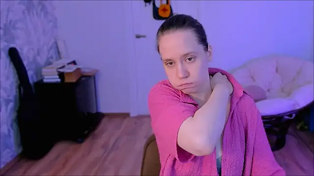 Snapshot of Malinax chatting on February 27, 2026, 7:08 am Malinax online show from February 27, 2026, 7:08 am