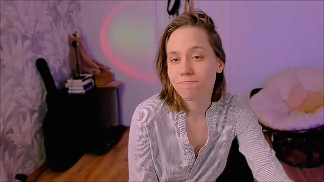 Snapshot of Malinax chatting on March 2, 2026, 1:07 pm Malinax online show from March 2, 2026, 1:07 pm