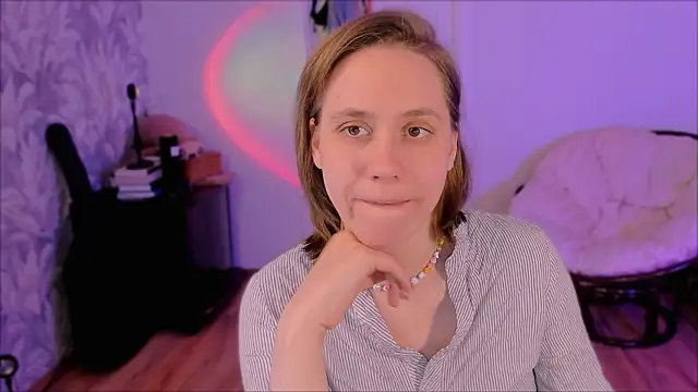 Snapshot of Malinax chatting on March 17, 2026, 1:25 pm Malinax online show from March 17, 2026, 1:25 pm