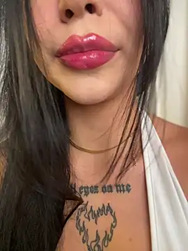 eva elifee online show from November 19, 2025, 6:52 pm