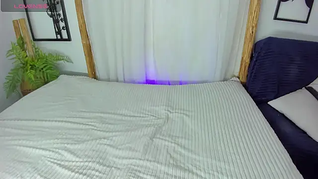  RedMoon online show from September 30, 2025, 8:47 pm