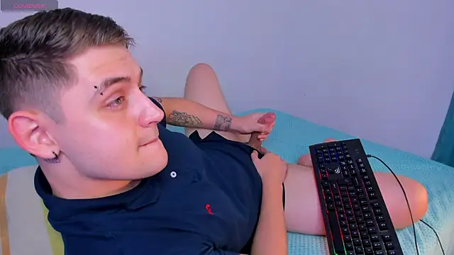 jordanscott20 online show from February 10, 2025, 3:24 am