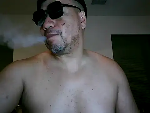 pimpdaddy4ever online show from February 1, 2025, 10:55 pm
