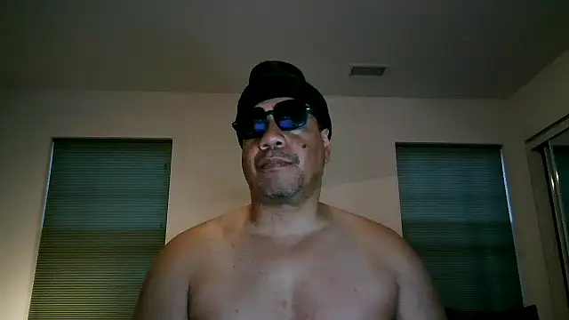 pimpdaddy4ever online show from March 4, 2025, 10:49 pm