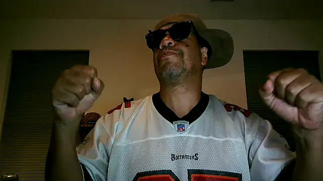 pimpdaddy4ever online show from April 29, 2026, 11:44 pm