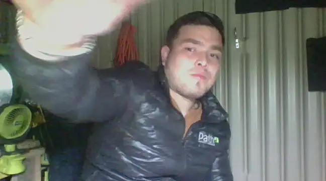 DirtyRcride online show from February 13, 2025, 4:22 am