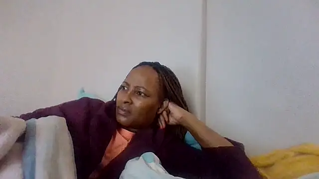 BabeAssXX online show from May 11, 2026, 6:41 am