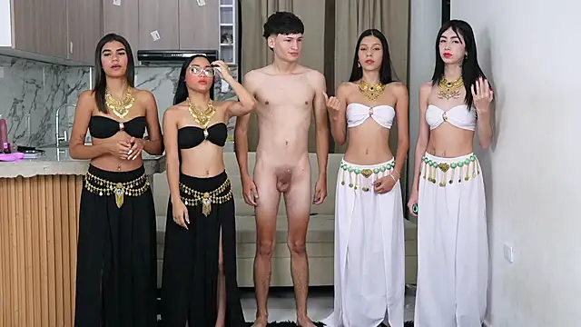 maidengirls online show from October 31, 2025, 7:37 pm