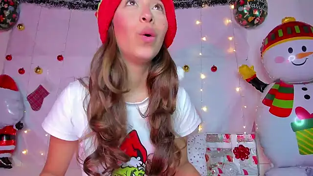 little-Emma online show from December 26, 2024, 5:58 am