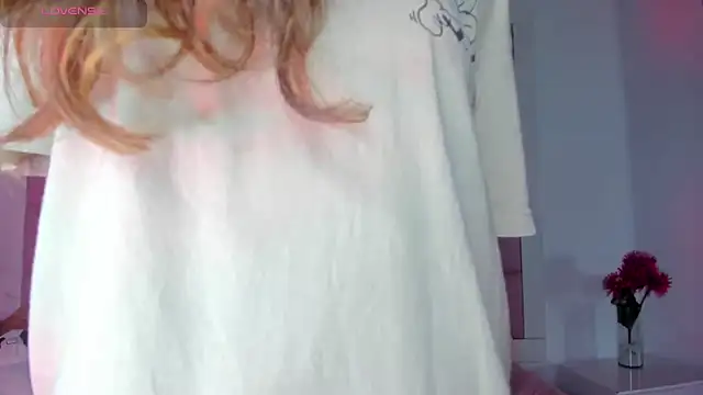 little-Emma online show from January 8, 2025, 3:19 am