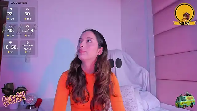 little-Emma online show from October 6, 2025, 12:19 am