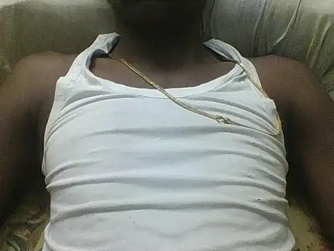 Snapshot of bas1cooks chatting on October 19, 2025, 5:24 pm bas1cooks online show from October 19, 2025, 5:24 pm