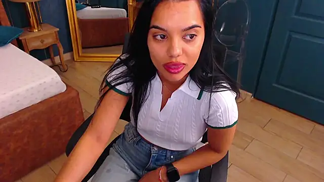 SerenaXMendez online show from March 13, 2025, 2:55 pm