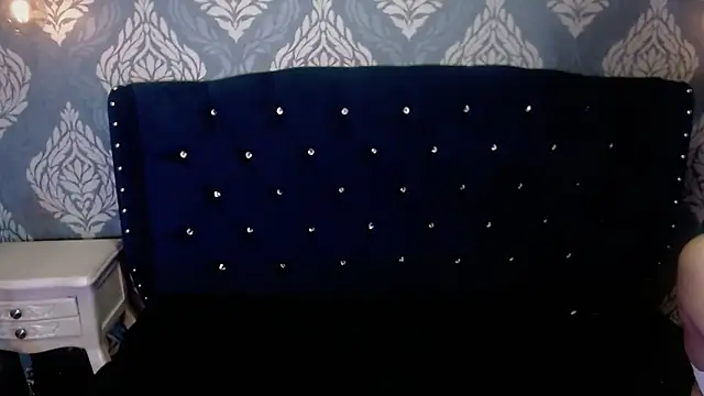 Lilyevansx online show from May 24, 2026, 4:34 pm