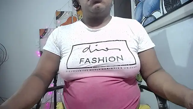 tsbigcock10incock online show from April 26, 2026, 3:37 am