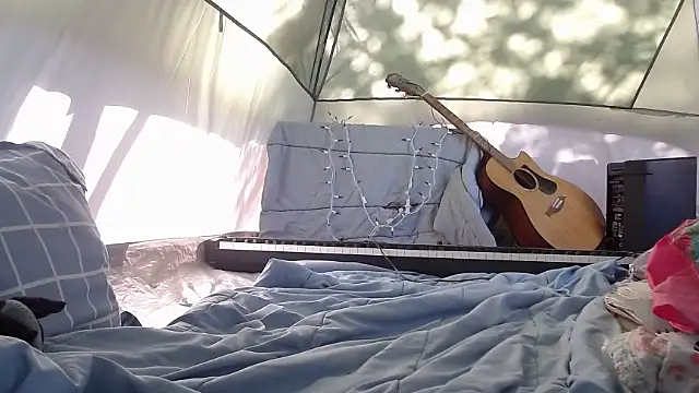 sweetnissapril online show from March 27, 2026, 8:30 pm