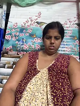 Snapshot of Beauty-queen chatting on October 27, 2025, 1:26 pm Beauty-queen online show from October 27, 2025, 1:26 pm