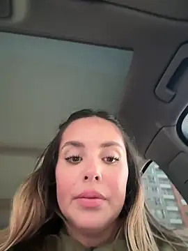 Snapshot of Alirawrz chatting on January 14, 2025, 12:14 pm Alirawrz online show from January 14, 2025, 12:14 pm