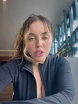 Alirawrz online show from August 8, 2026, 3:58 pm