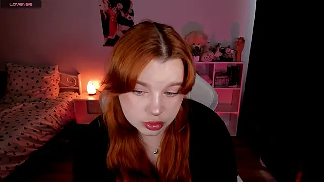  Lisa x online show from October 26, 2025, 9:59 am