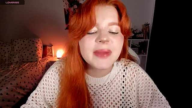  Lisa x online show from November 12, 2025, 5:41 am