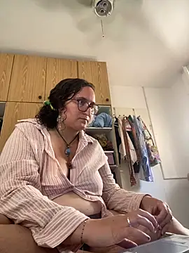 Snapshot of juicyrubies chatting on September 29, 2025, 7:24 am juicyrubies online show from September 29, 2025, 7:24 am