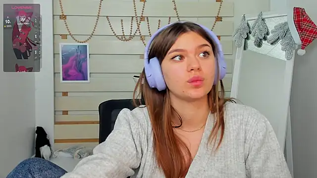 Josephine Kiss online show from December 22, 2024, 4:27 pm