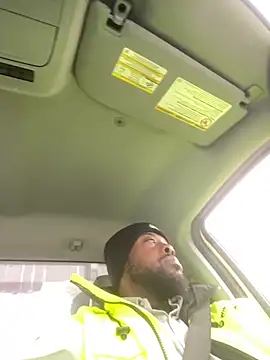 Mr10piece318 online show from February 3, 2026, 9:31 pm