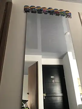 Tifanny Sweett online show from October 17, 2025, 5:15 pm