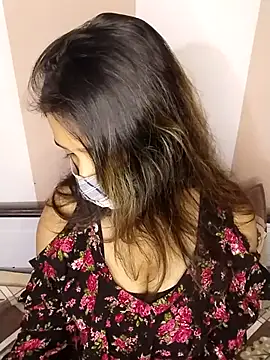 PRINCESS ZANNAT online show from March 5, 2025, 6:23 pm