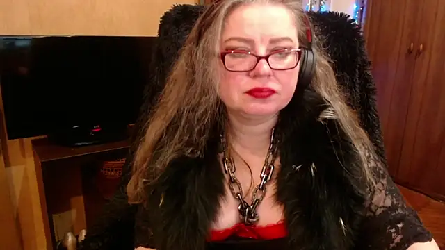Miss Tress online show from December 27, 2024, 2:47 am