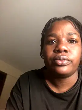 Snapshot of NissyxSawee chatting on September 22, 2025, 1:18 am NissyxSawee online show from September 22, 2025, 1:18 am