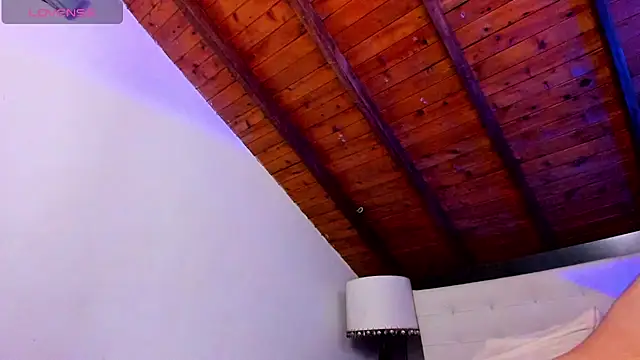 Snapshot of Tom_Bailey chatting on February 13, 2026, 12:45 pm Tom Bailey online show from February 13, 2026, 12:45 pm