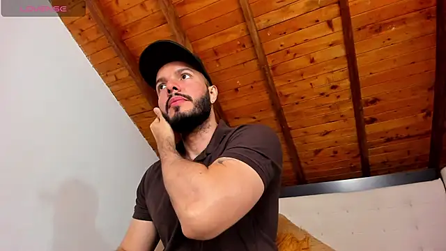 Snapshot of Tom_Bailey chatting on March 15, 2026, 12:55 pm Tom Bailey online show from March 15, 2026, 12:55 pm