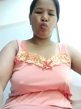 Snapshot of Lanyingxin18 chatting on December 20, 2024, 11:37 pm Lanyingxin18 online show from December 20, 2024, 11:37 pm